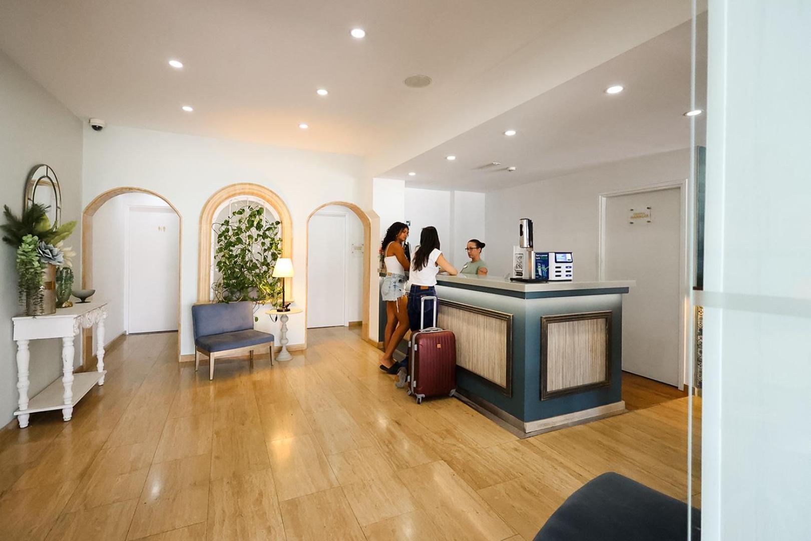 Mikes Kanarium City Hotel 拉纳卡 外观 照片