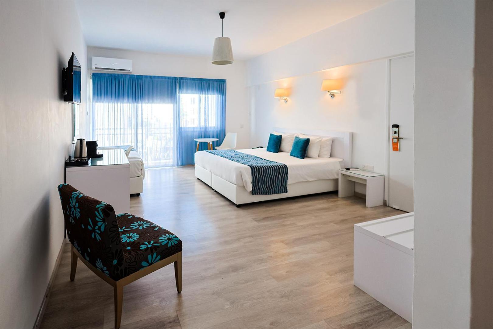 Mikes Kanarium City Hotel 拉纳卡 外观 照片